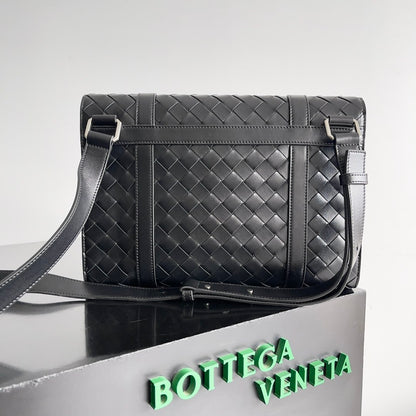 Bottega Veneta Woven Flap Crossbody Bag - Black