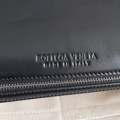 Bottega Veneta Woven Flap Crossbody Bag - Black
