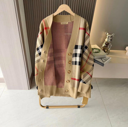 Burberry Cardigan - Beige