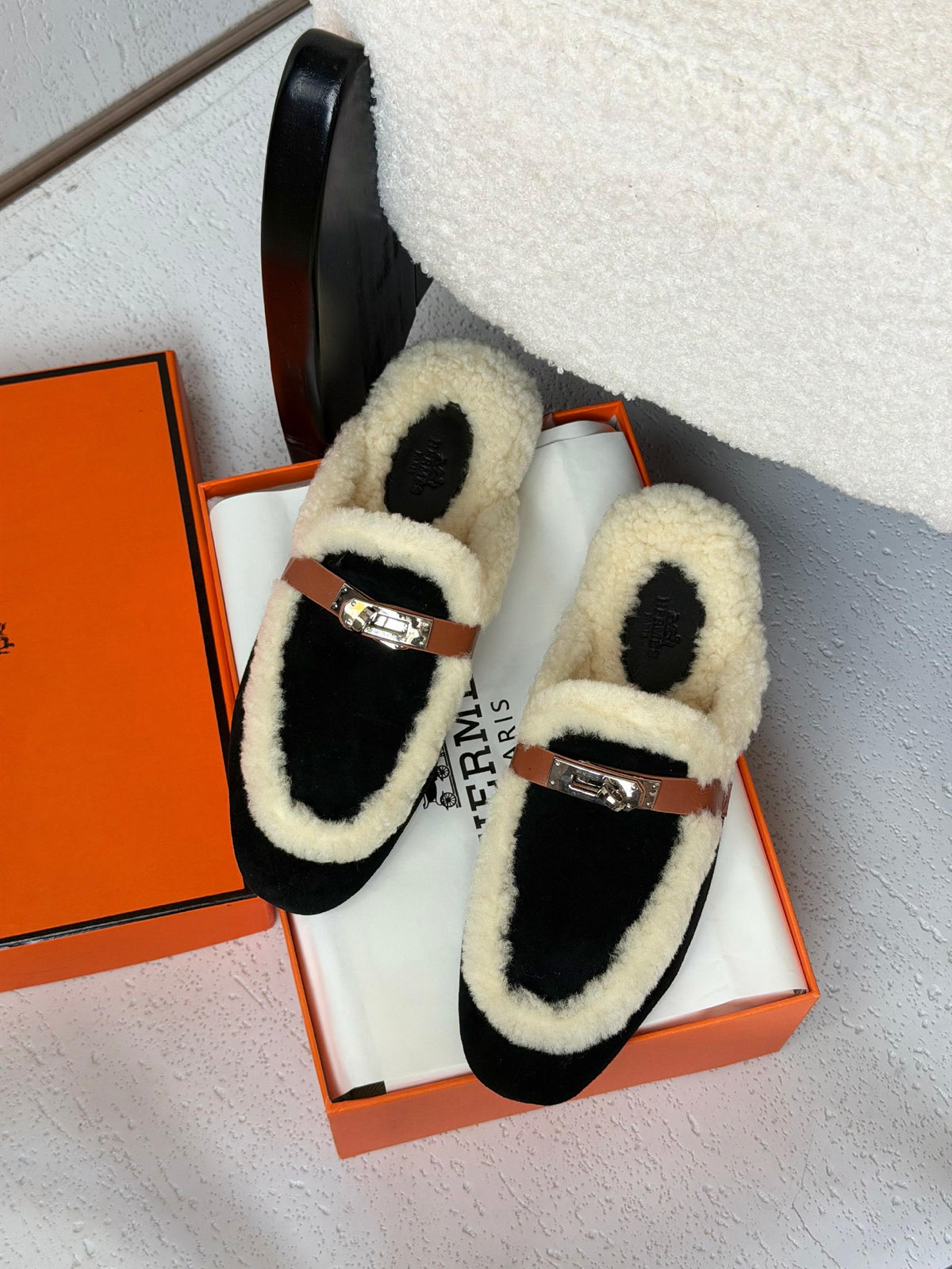 Hermès Oz Mule - Black & White