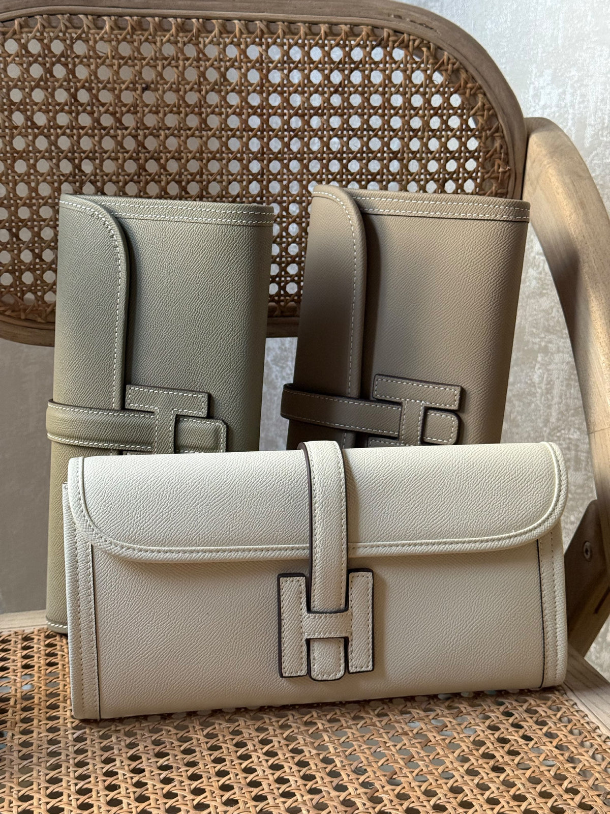 Hermès H-Detail Clutch - Green, Beige, White