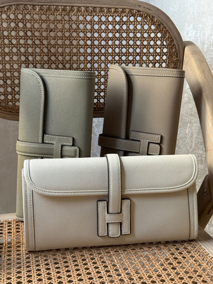 Hermès H-Detail Clutch - Green, Beige, White