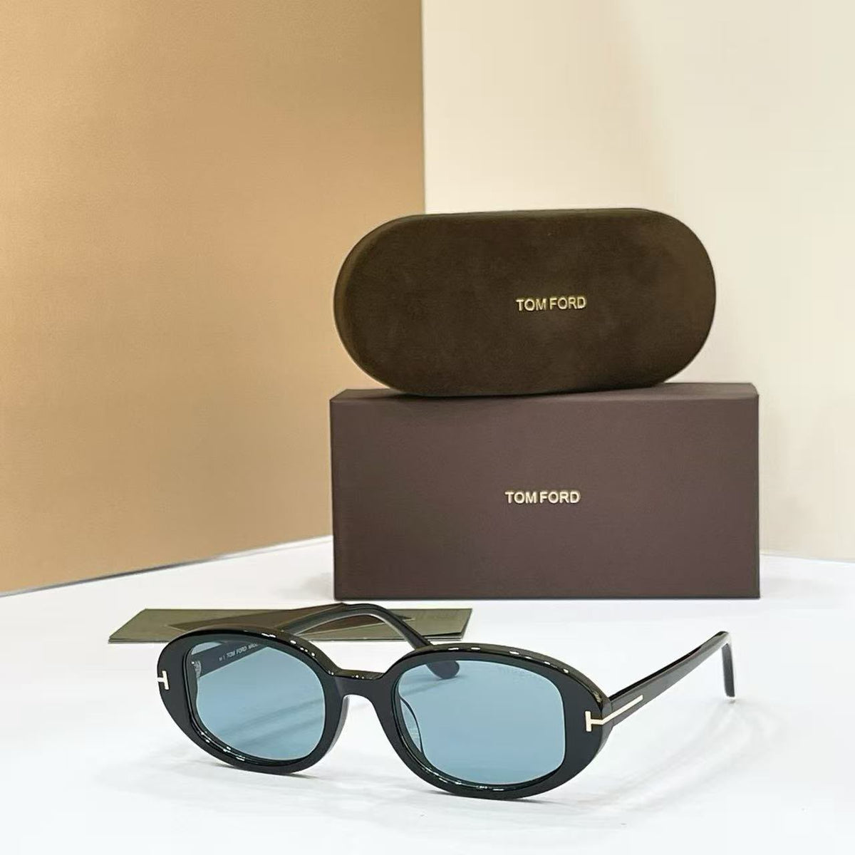 Tom Ford Oval Sunglasses - 