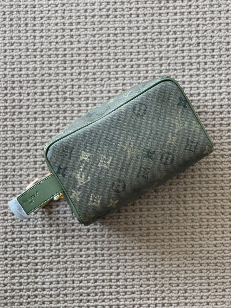 Louis Vuitton Wash Bag - Green Monogram