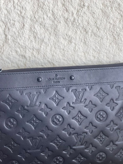 Louis Vuitton Clutch - Black Embossed
