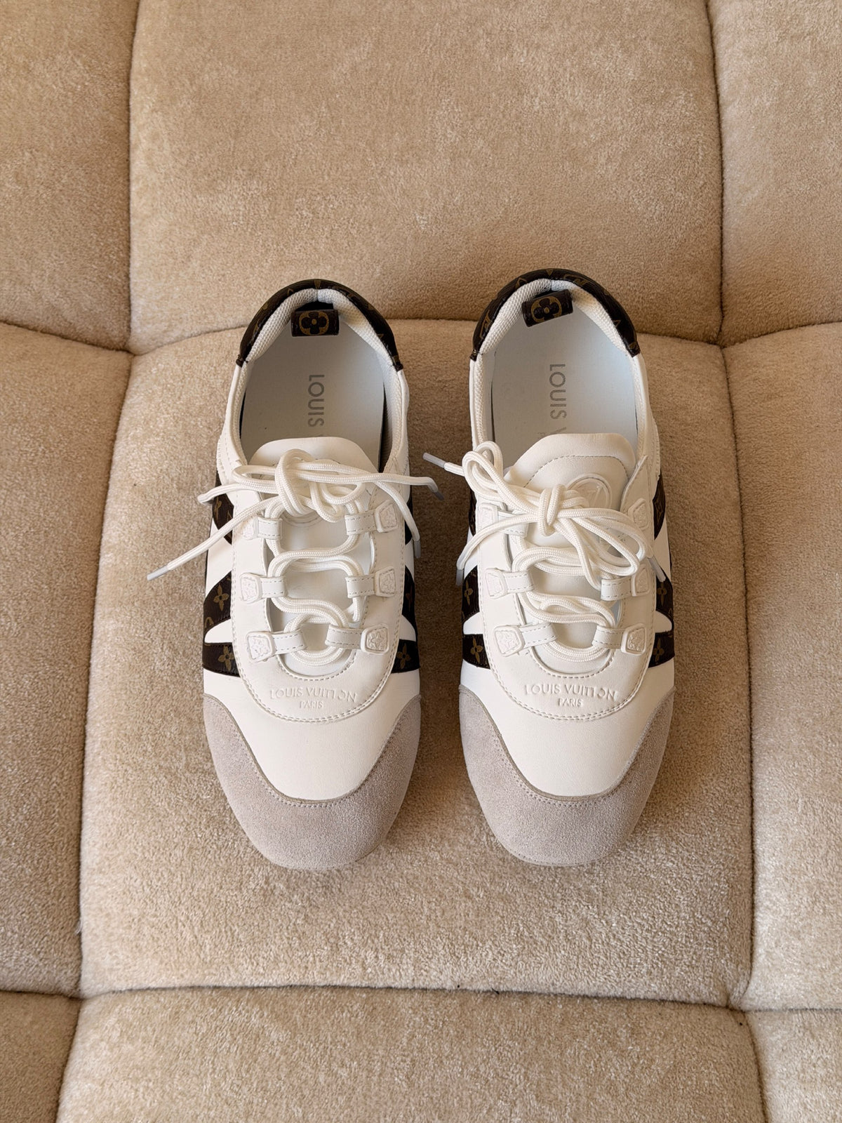 Louis Vuitton Contrast-Panel Sneakers - White & Black