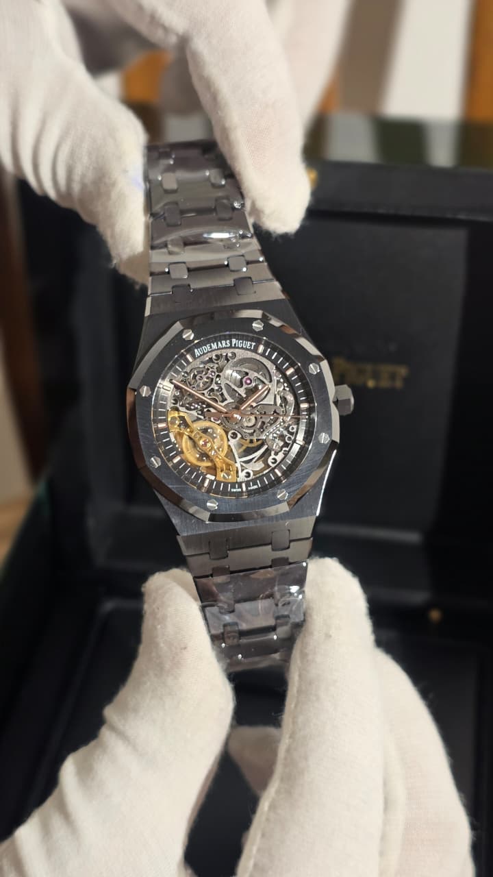Audemars Piguet Royal Oak Watch - 
