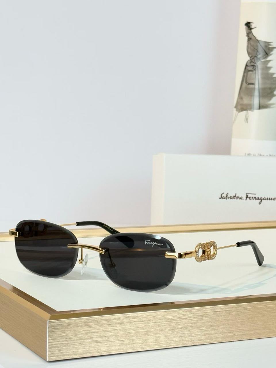 Salvatore Ferragamo Sunglasses - 