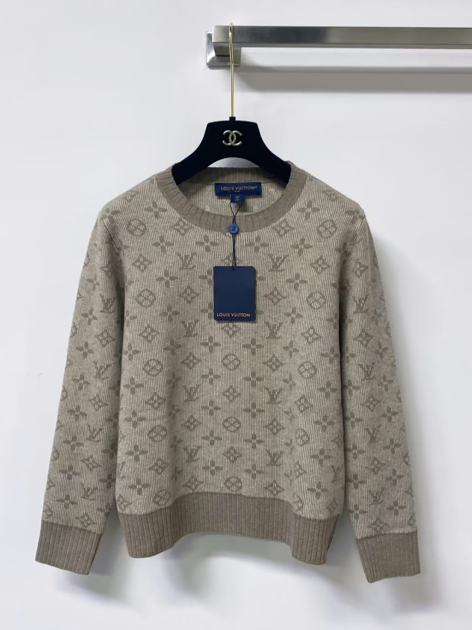 Louis Vuitton Sweater - Beige Monogram