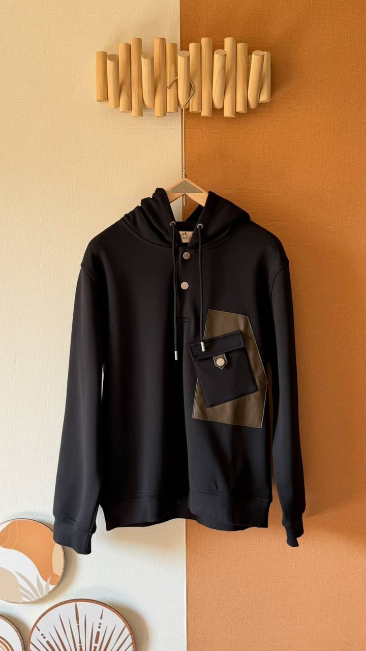 Hermes Hoodie - Black