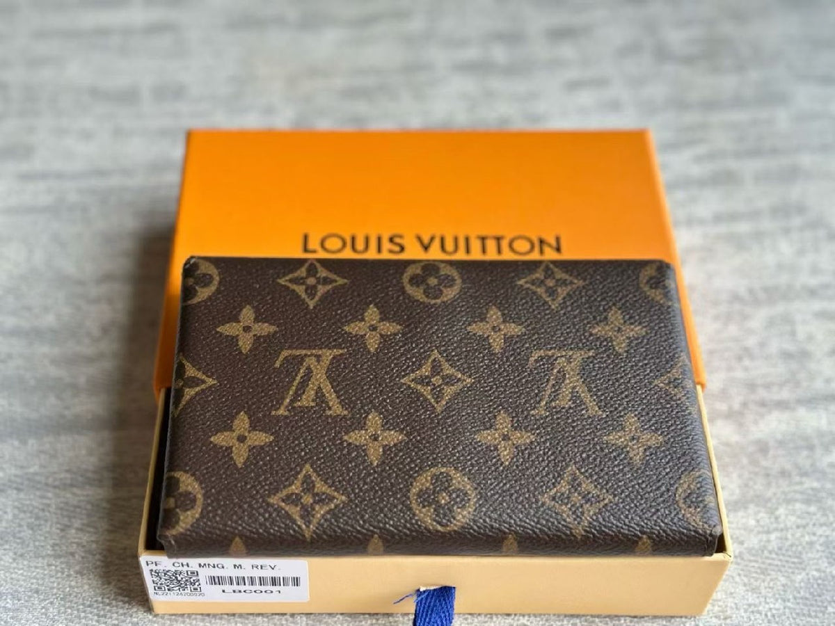Louis Vuitton Makeup Brush Set - Brown