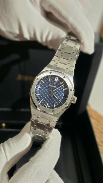 Audemars Piguet Royal Oak Watch - 