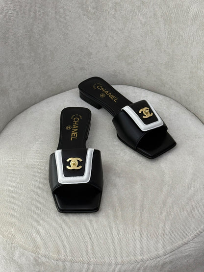 Chanel Slippers - Black & White