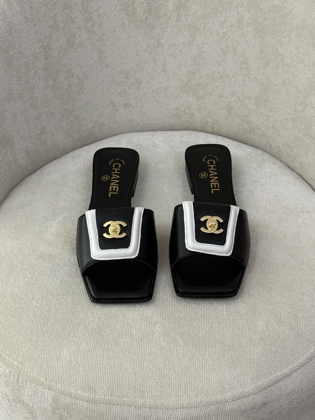 Chanel Slippers - Black & White