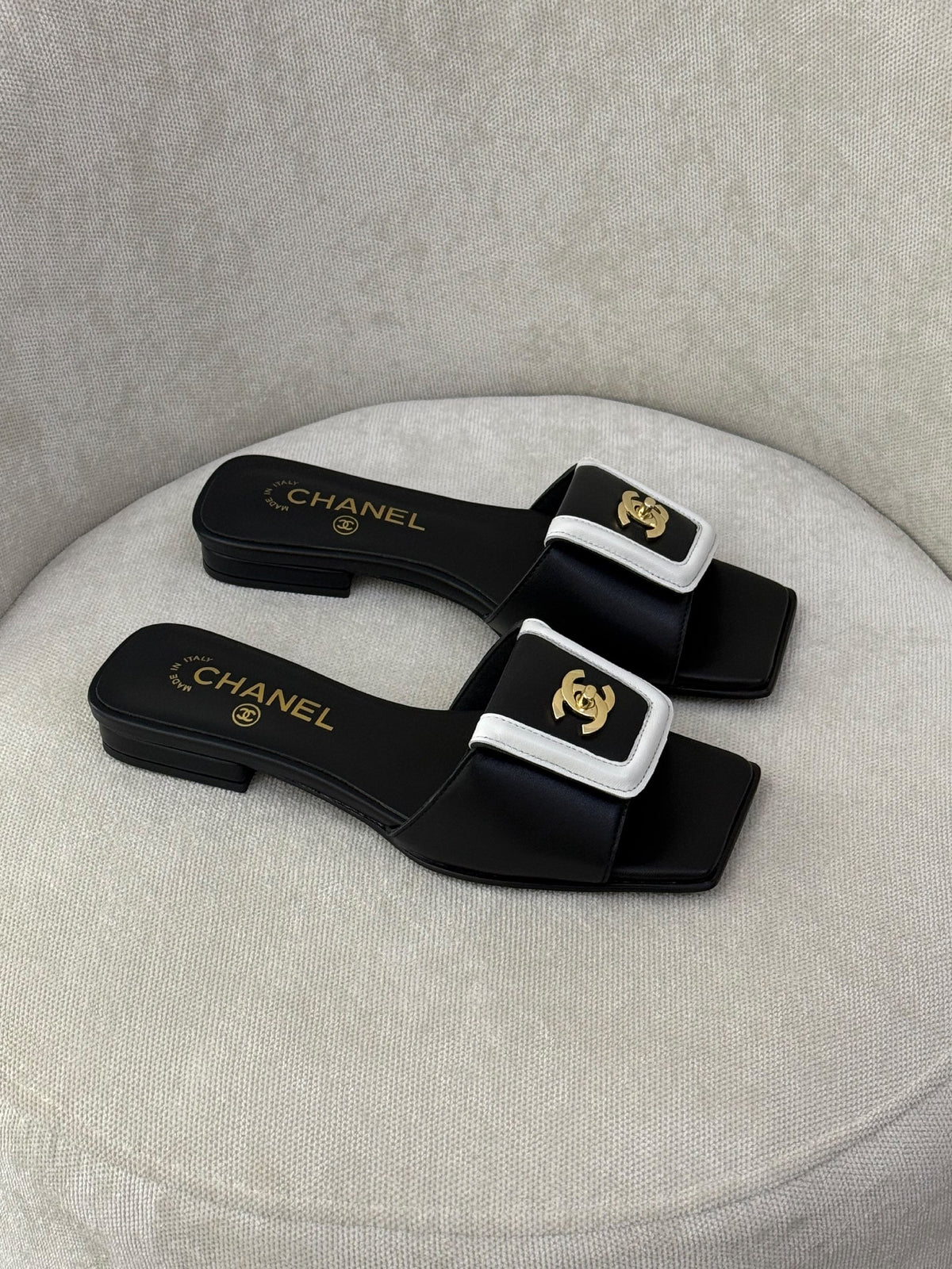 Chanel Slippers - Black & White
