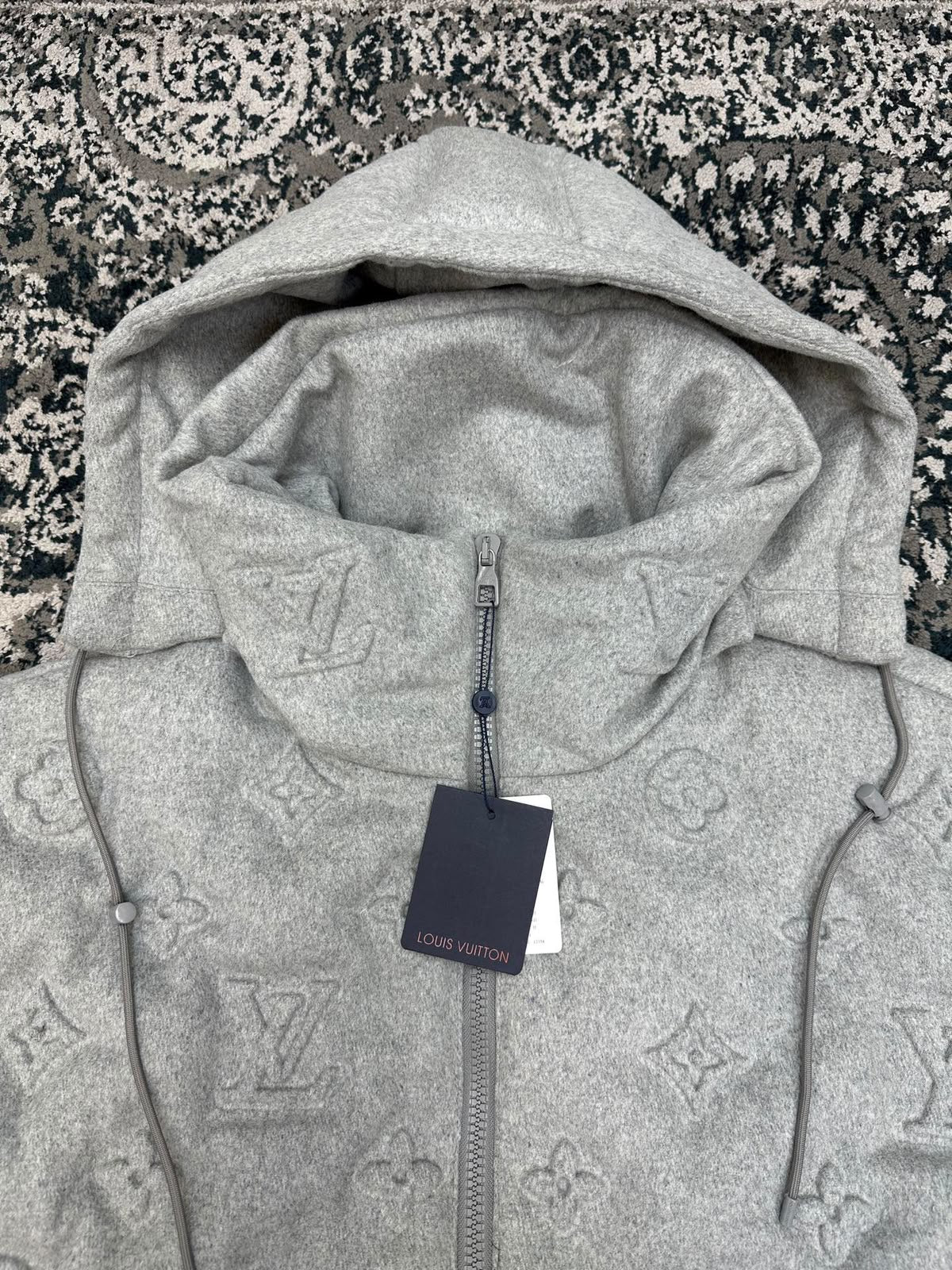 Louis Vuitton Hooded Puffer Jacket - Grey Embossed