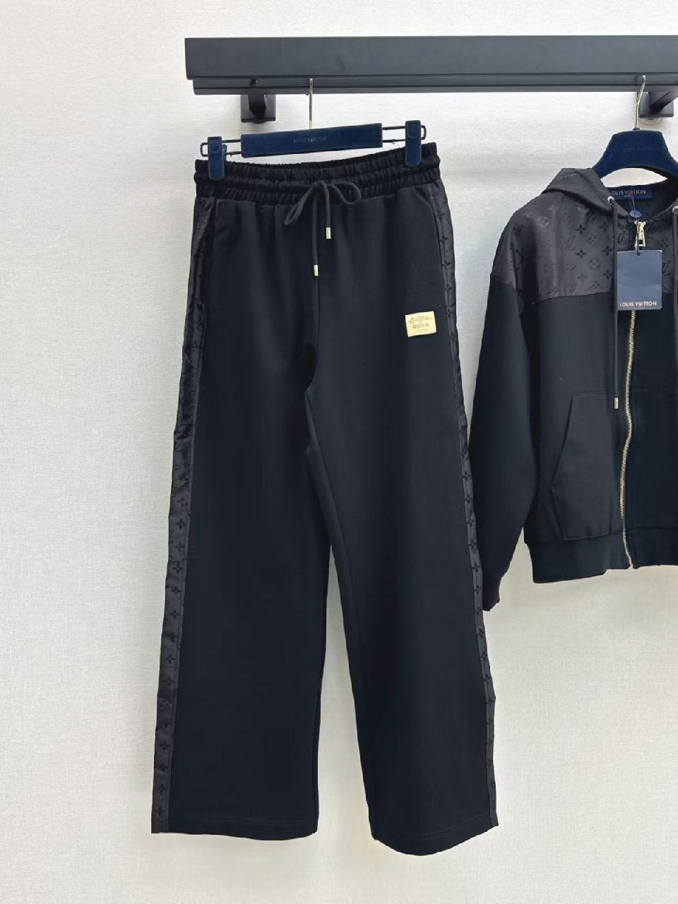Louis Vuitton Panel Tracksuit - Black Monogram