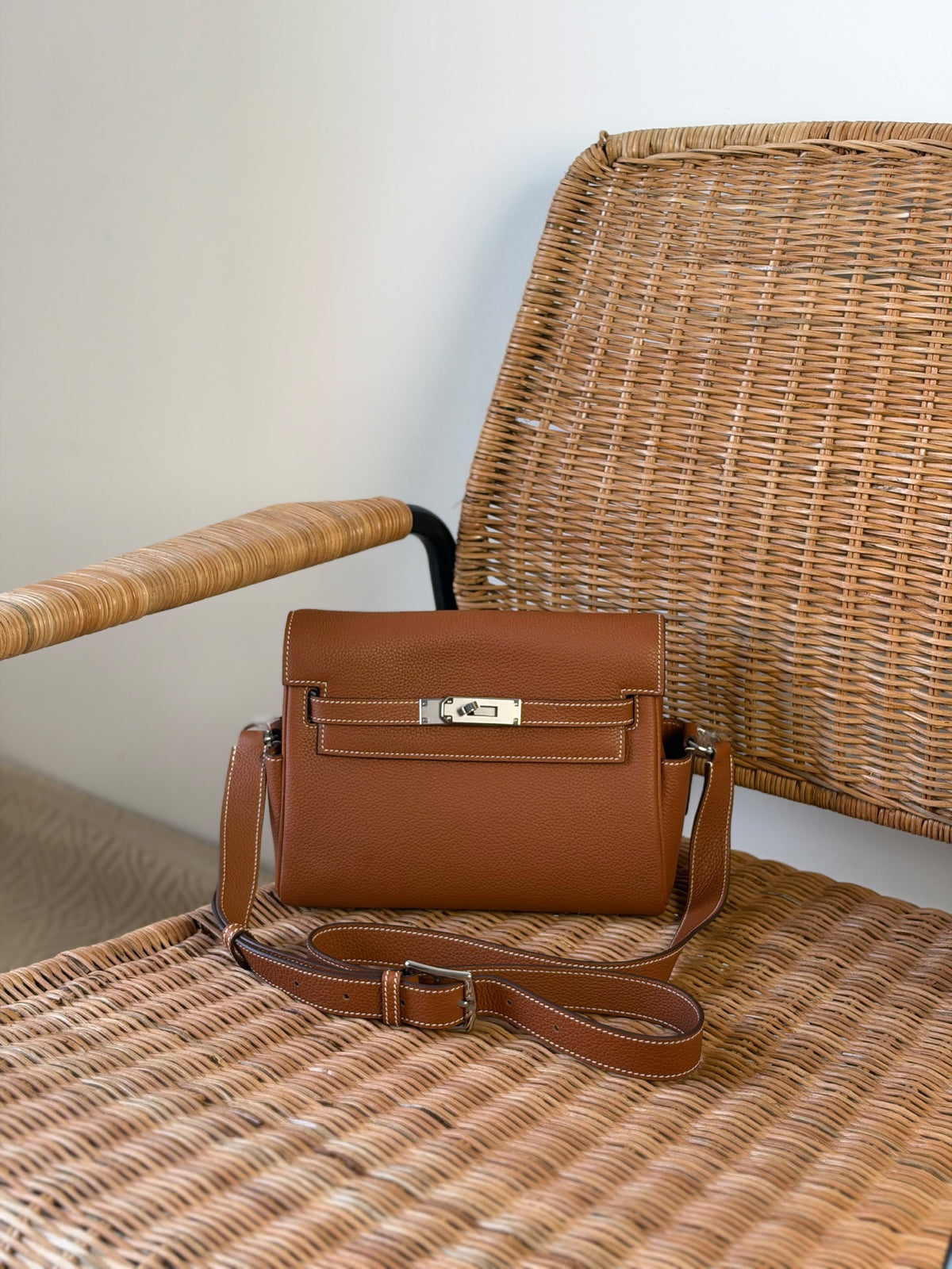 Hermès Crossbody Bag - Brown