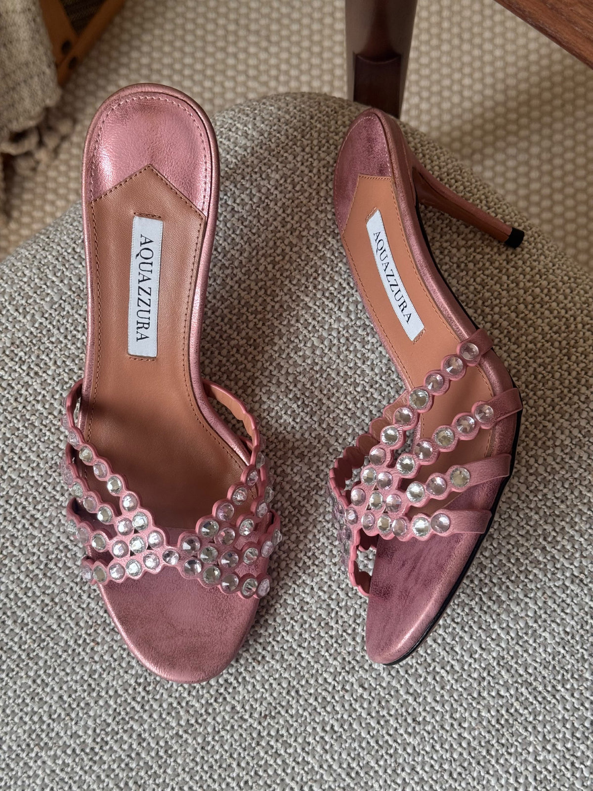 Aquazzura Crystal-Embellished Mule Heels - Pink