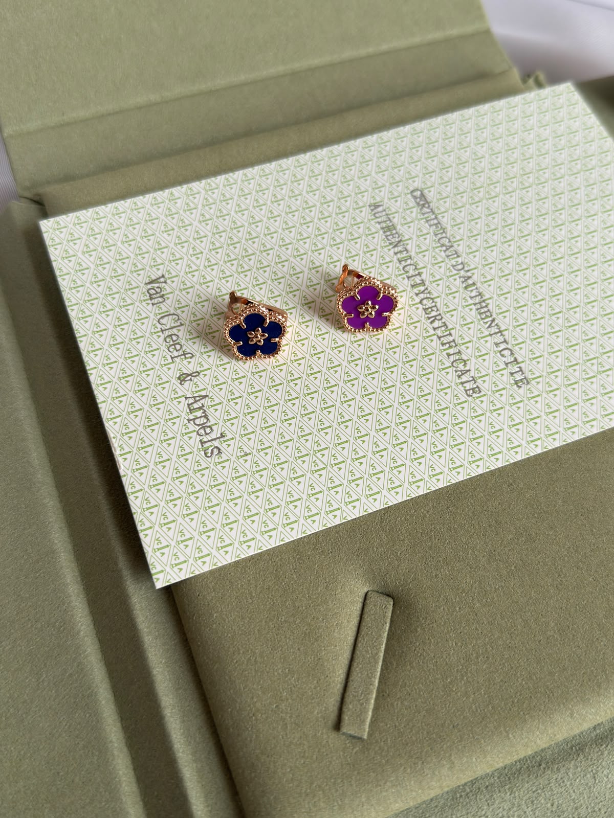 Van Cleef & Arpels Clover Stud Earrings - Multi