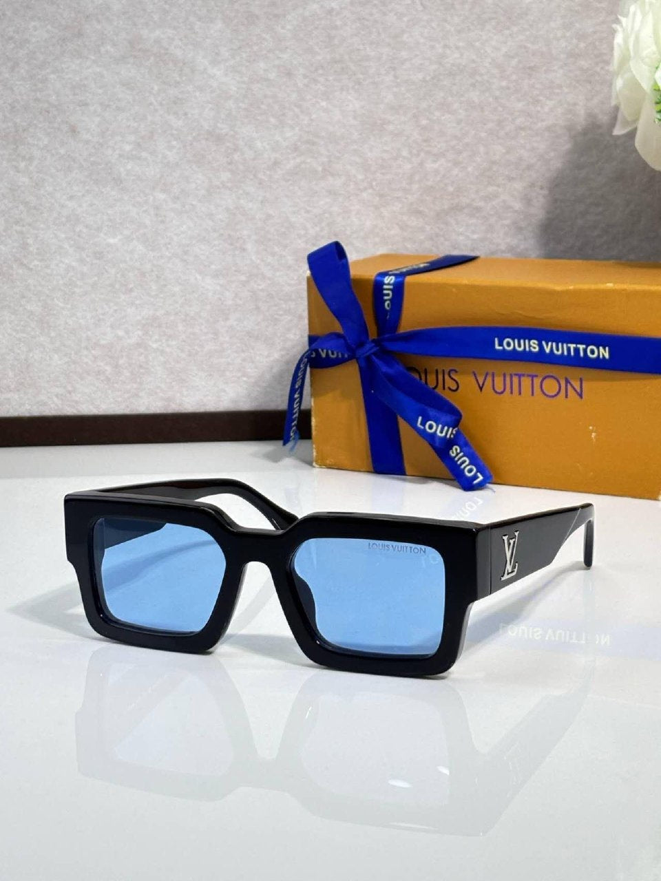 Louis Vuitton Sunglasses - 