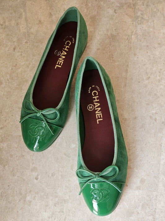 Chanel Bow-Toe Ballerina - Green