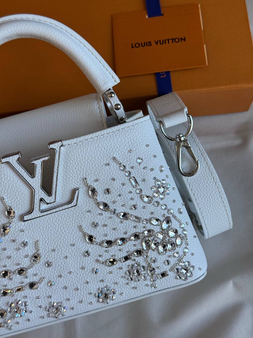 Louis Vuitton Sling Bag - 