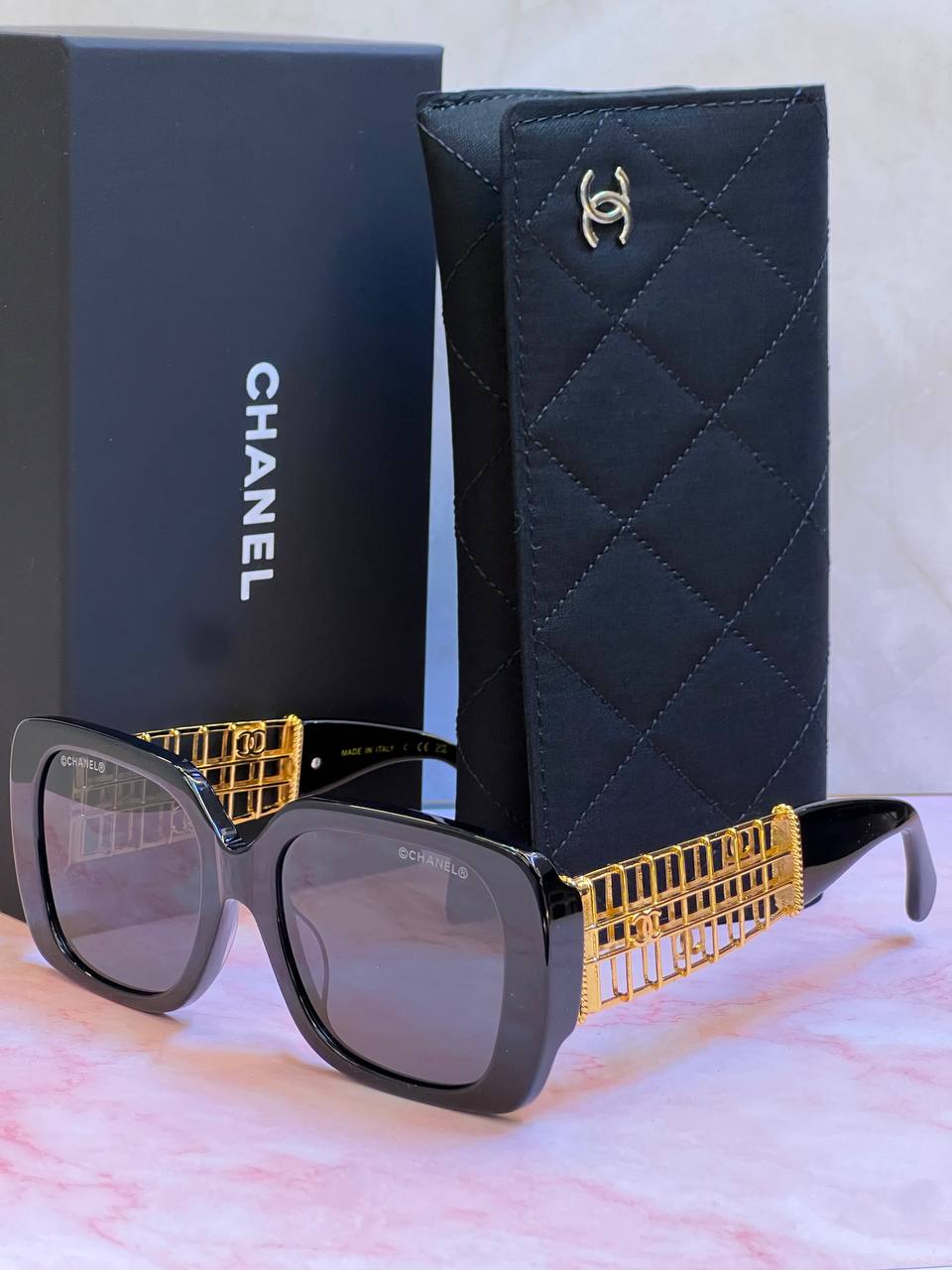 Chanel - 