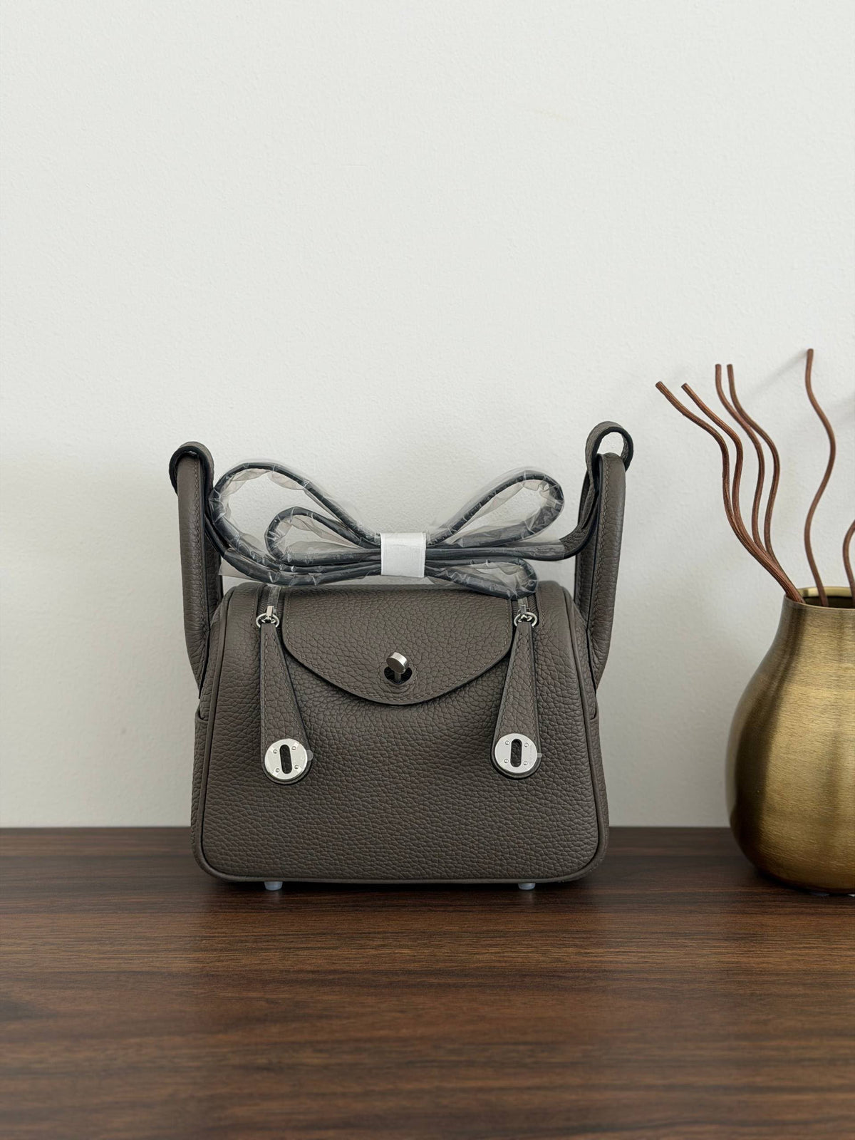 Hermès Lindy Shoulder Bag - Dark Grey