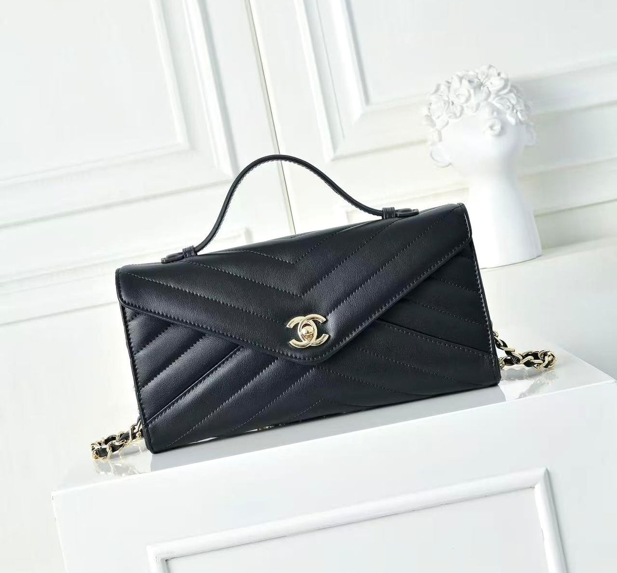 Chanel Chevron Shoulder Bag - Black