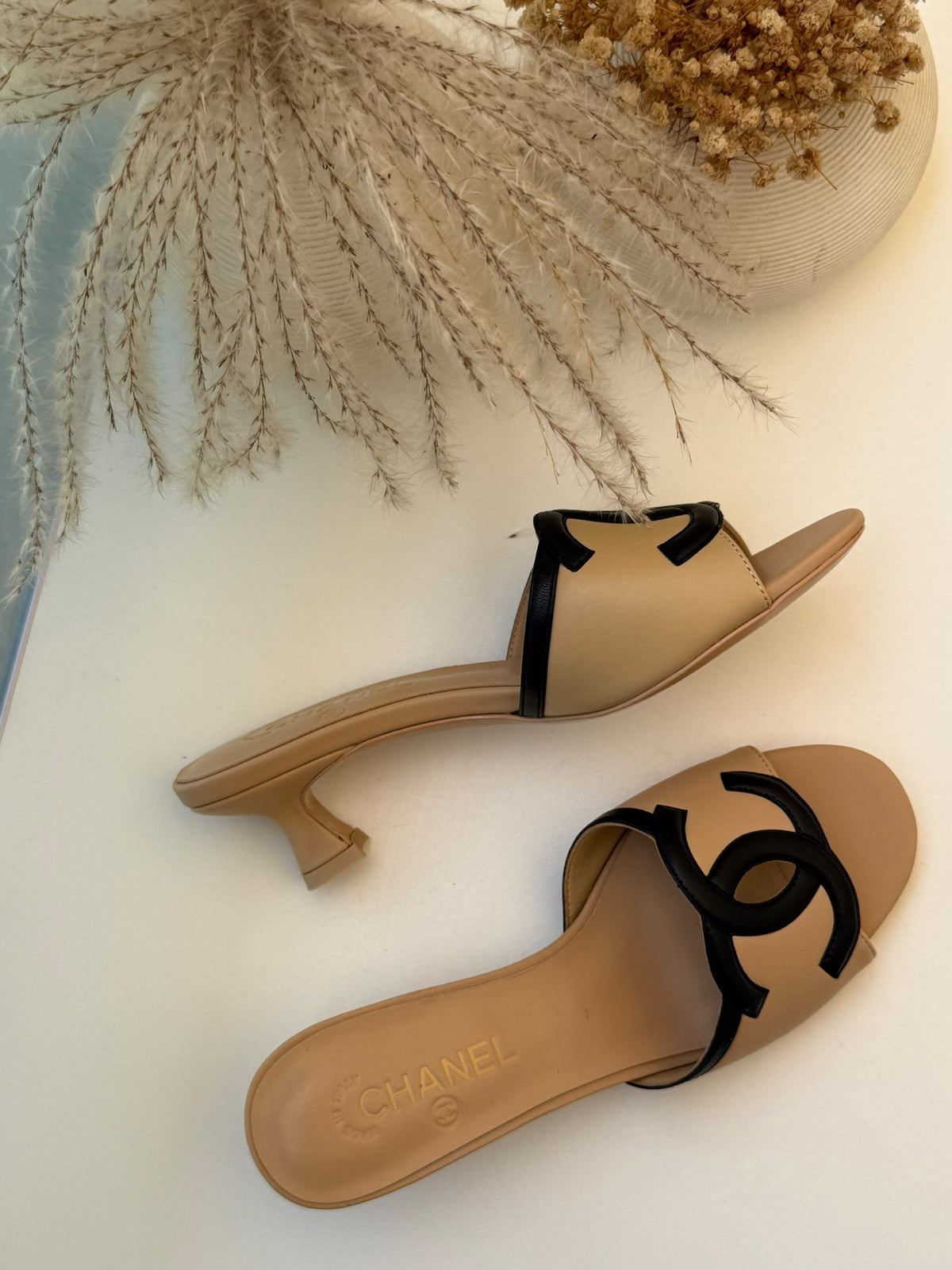 Chanel Heels - Beige & Black