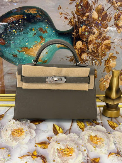 Hermès Handbag - Dark Grey