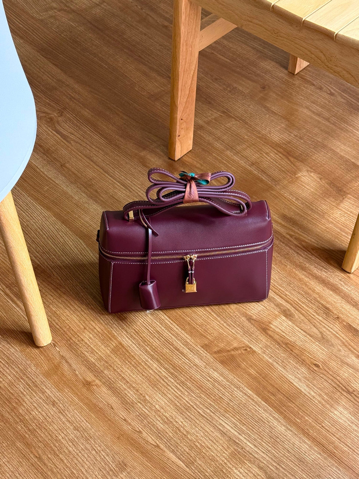 Loro Piana Makeup Bag - Burgundy