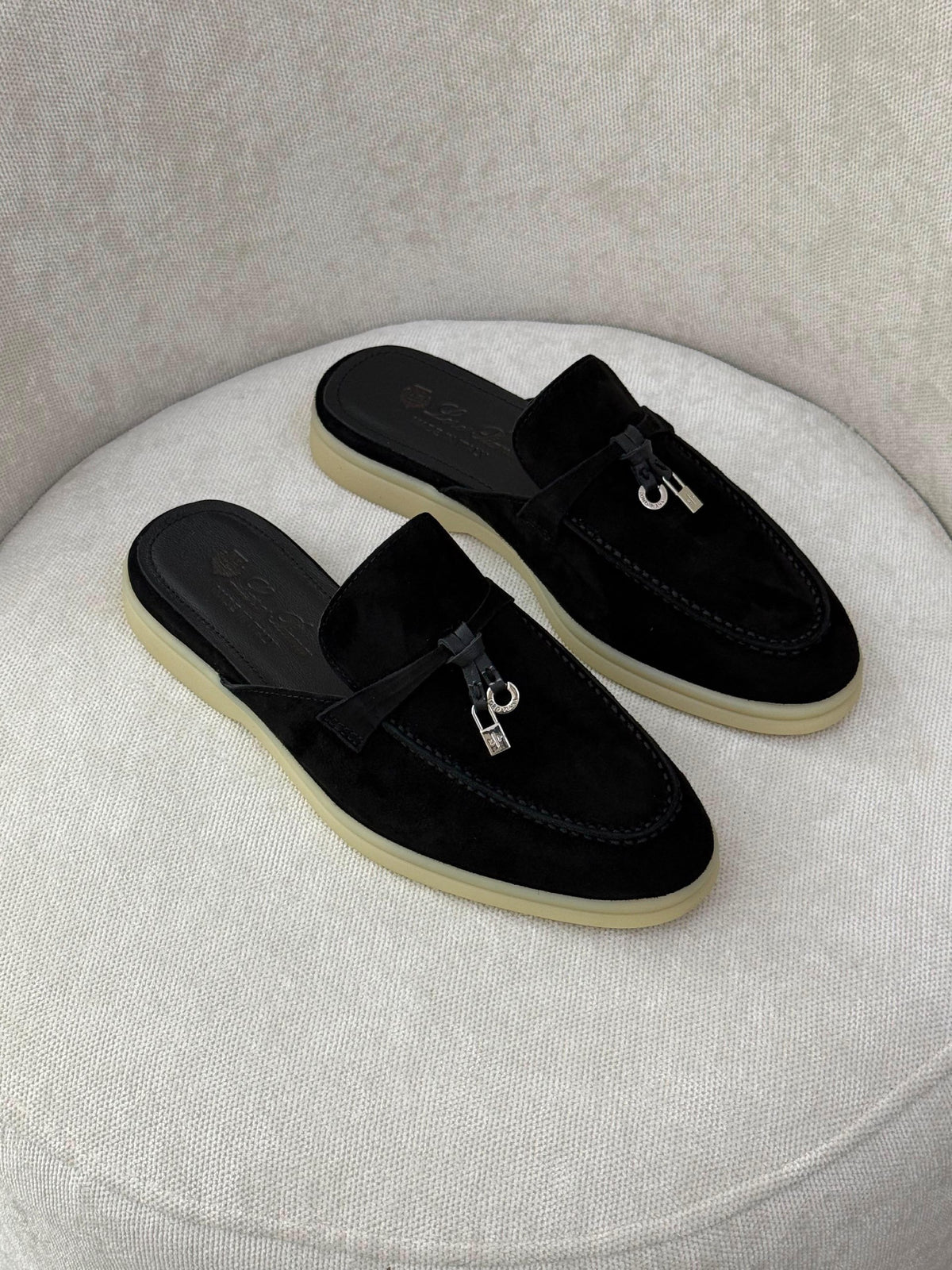 Loro Piana Mule - Black