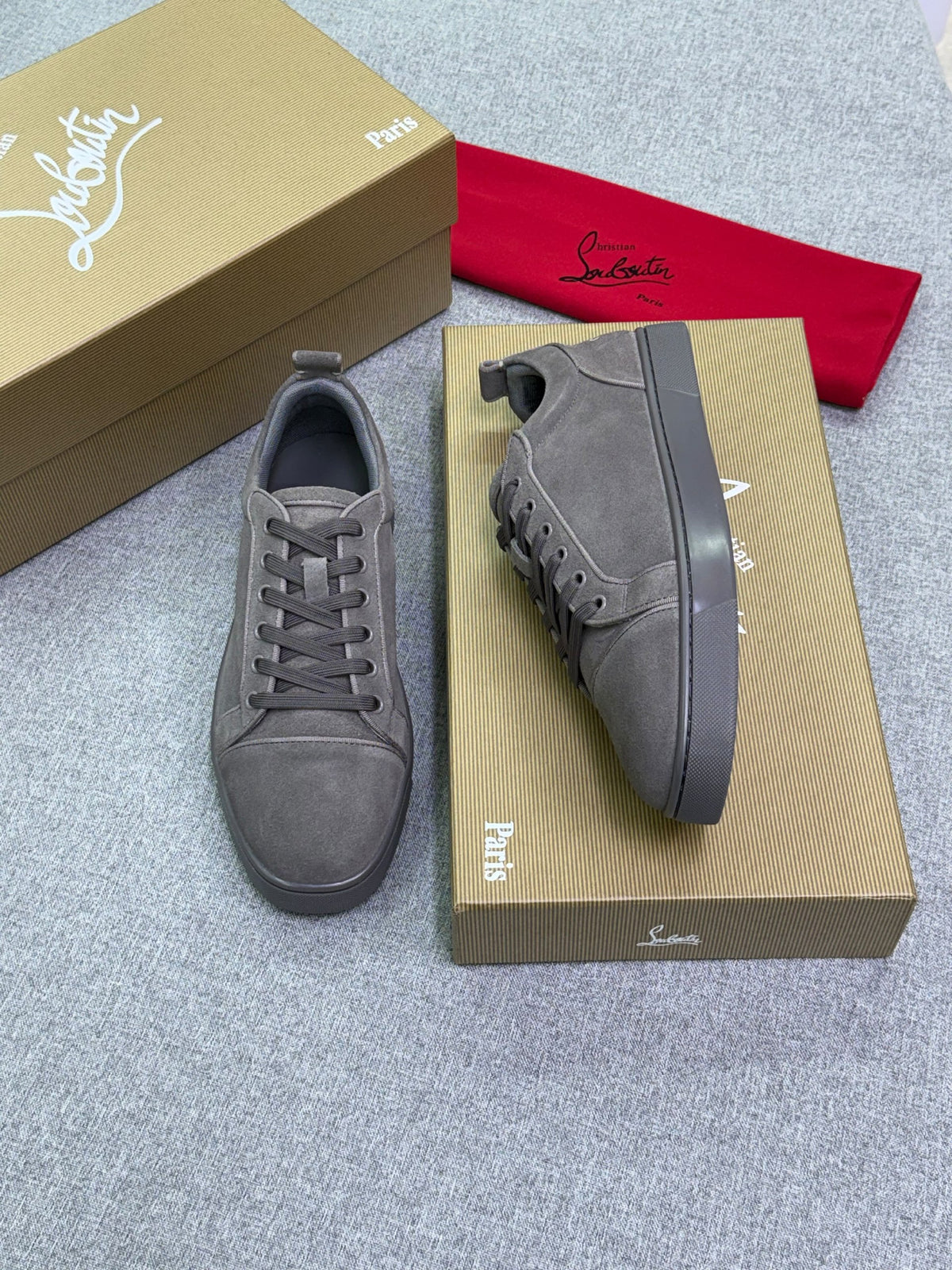 Christian Louboutin Sneakers - Grey Suede