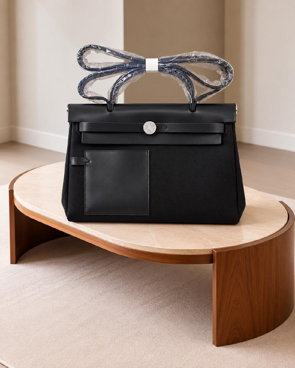 Hermès Handbag - Black