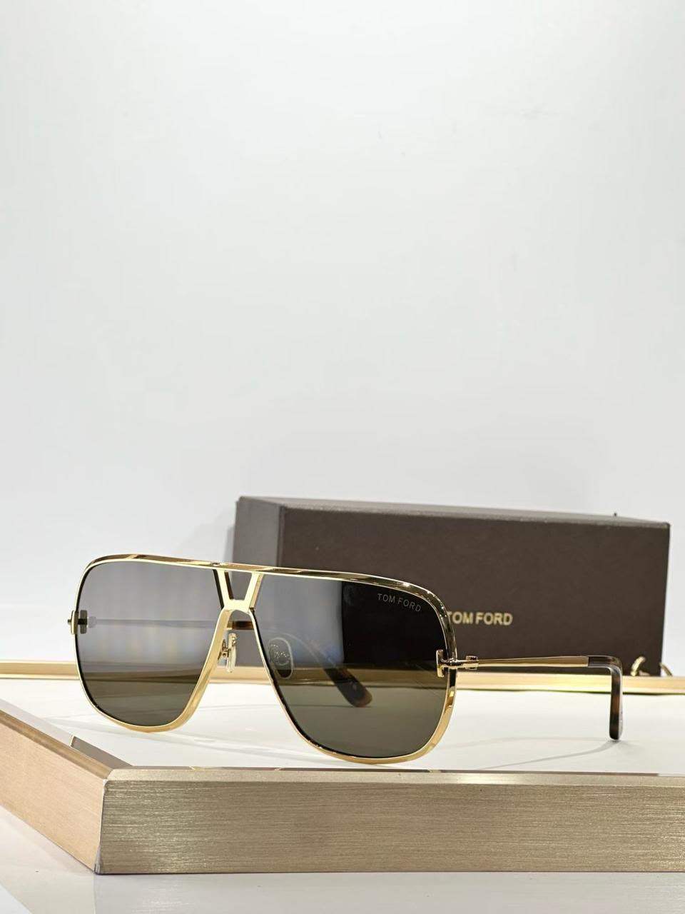 Tom Ford Aviator Sunglasses - 