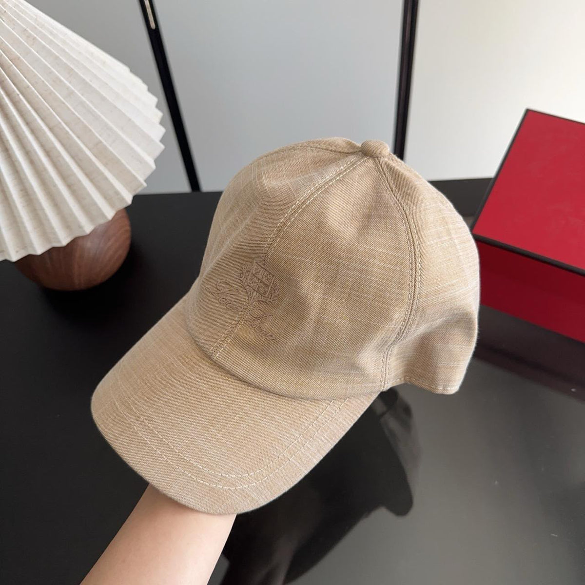 Loro Piana Cap - Beige