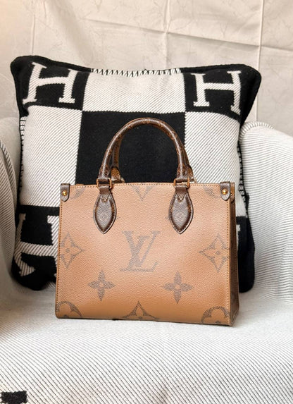 Louis Vuitton Hand Bag - 