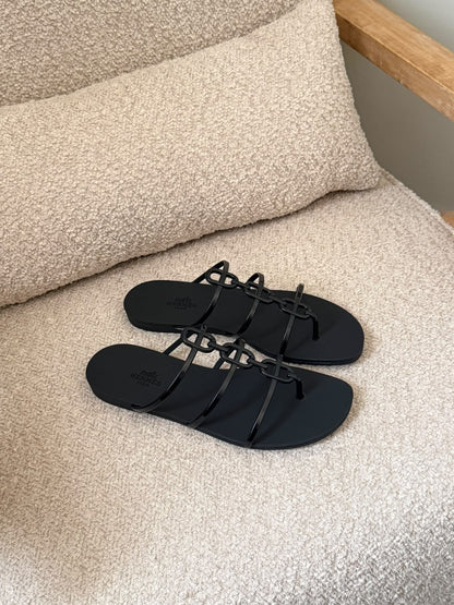 Hermes Crossbar-Chain Slippers - Black