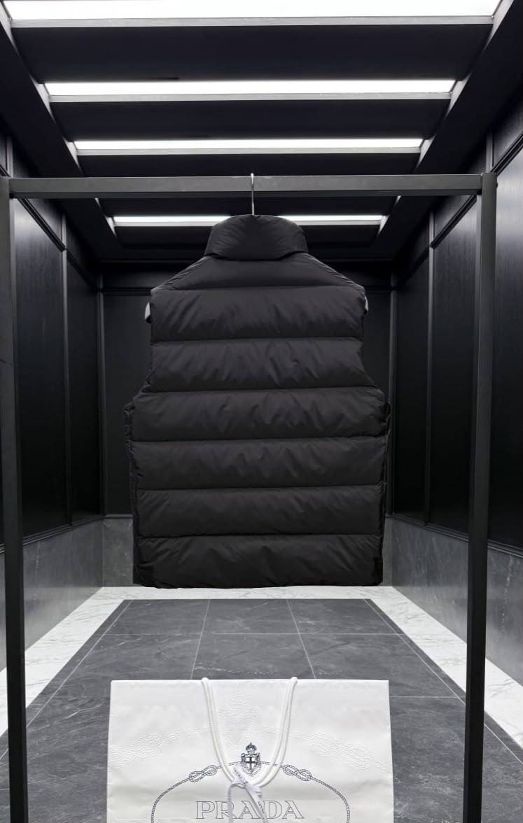 Prada Vest - 