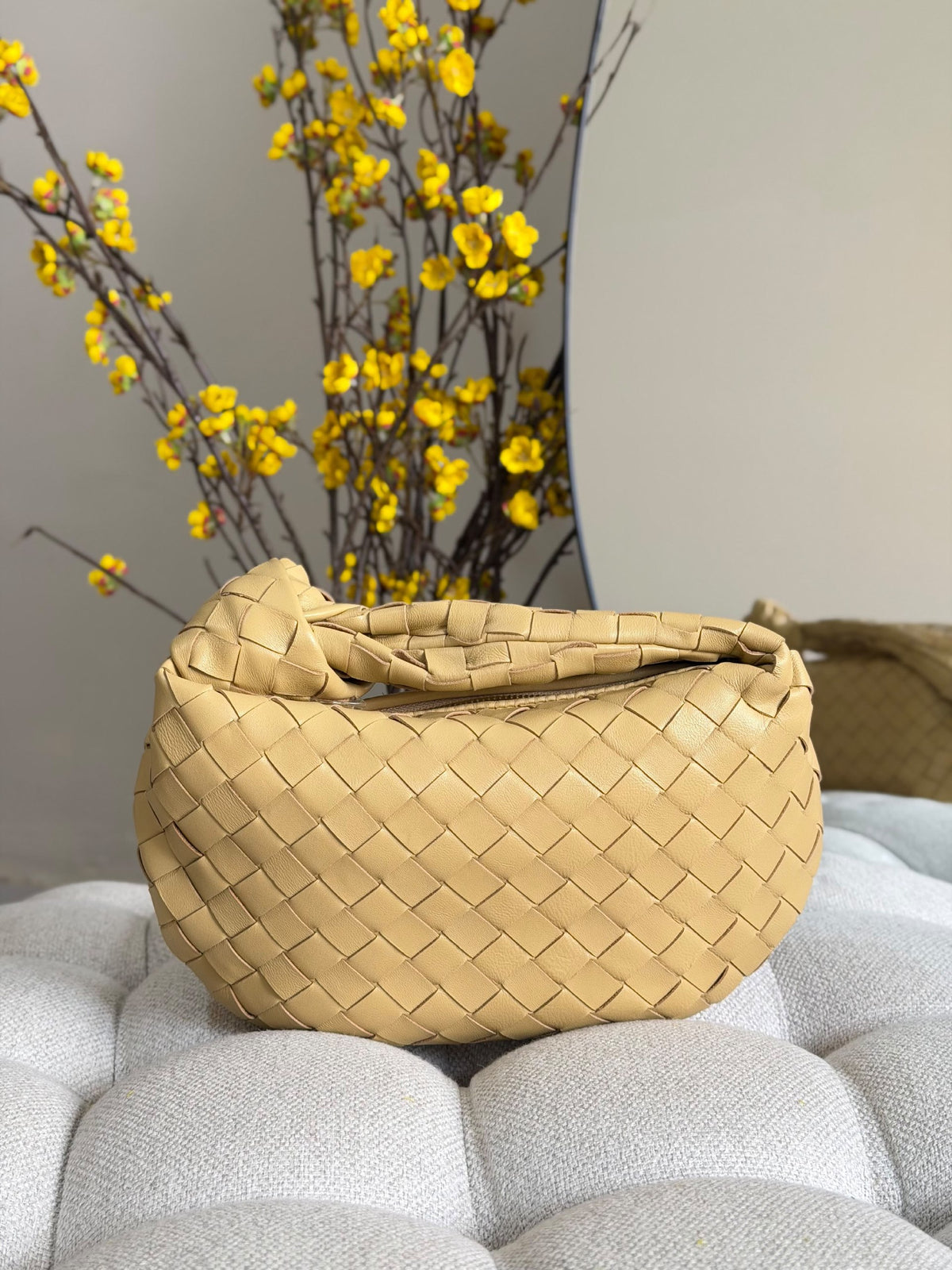 Bottega Veneta Shoulder Bag - Beige