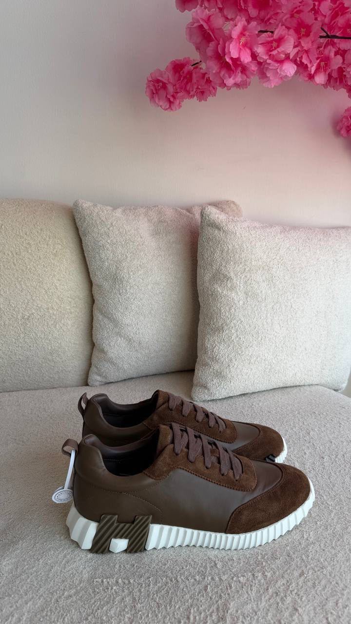 Hermes Panelled Sneakers - Brown
