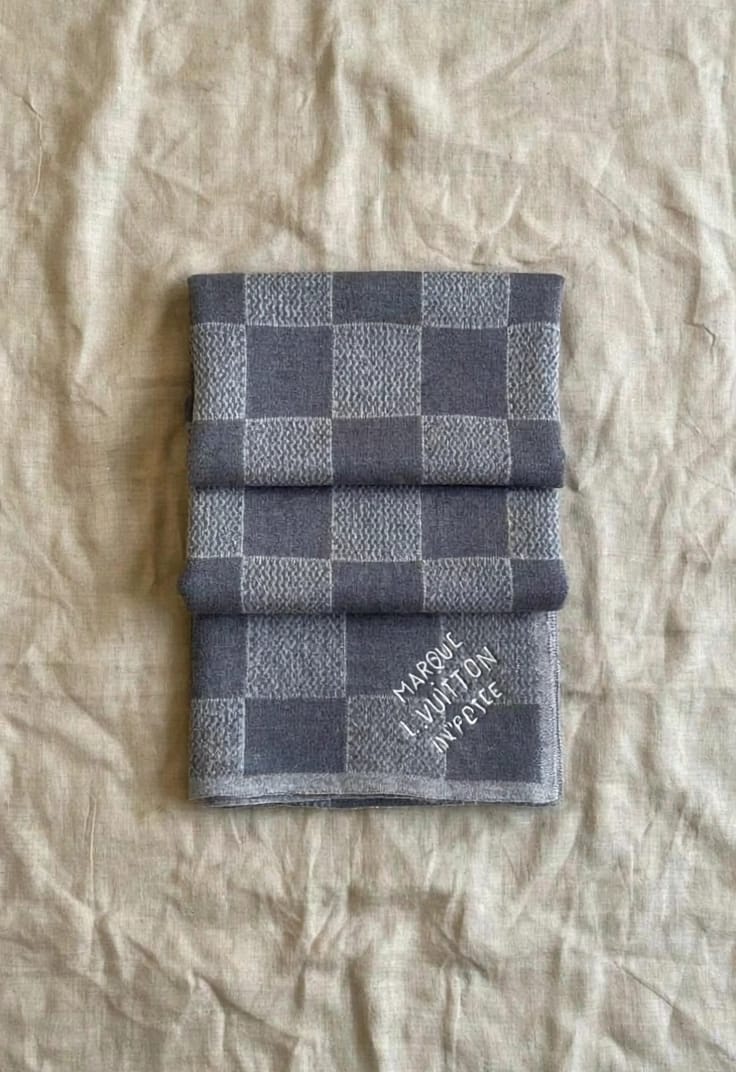 Louis Vuitton Scarf - Grey