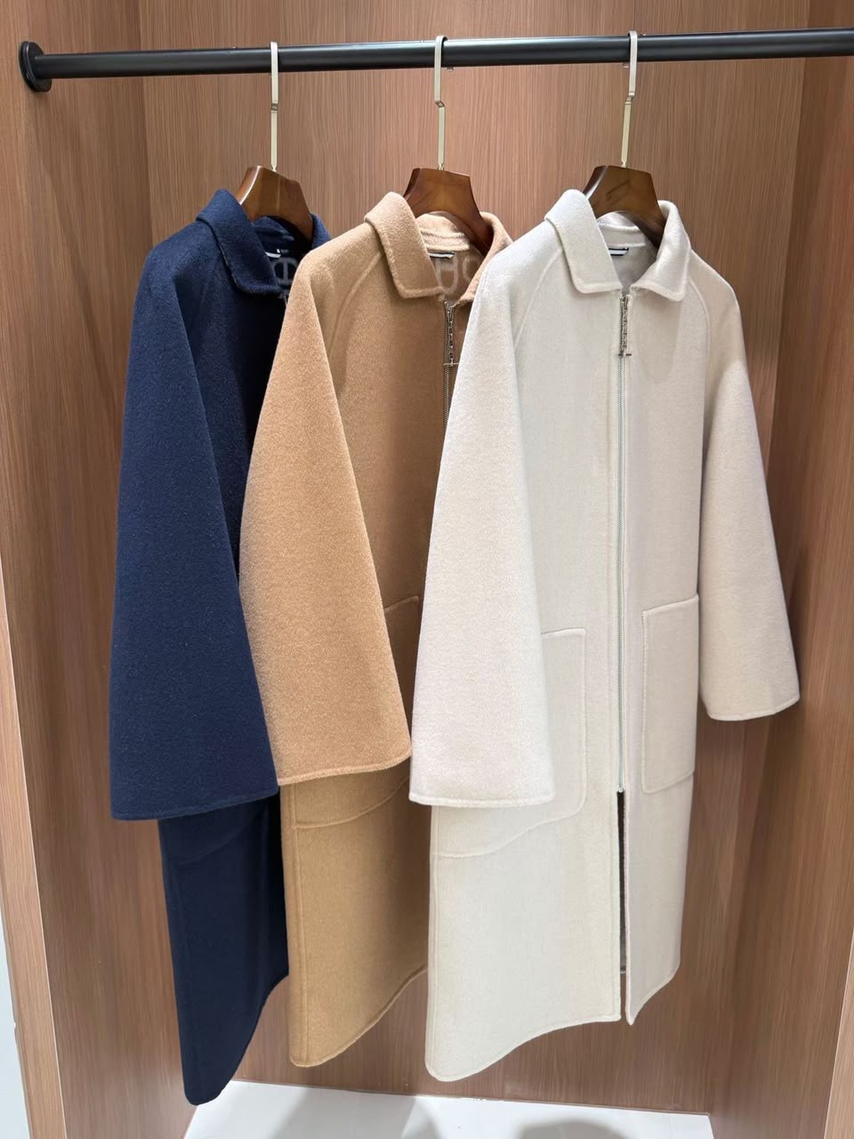 Hermès Coat - Navy, Beige, White