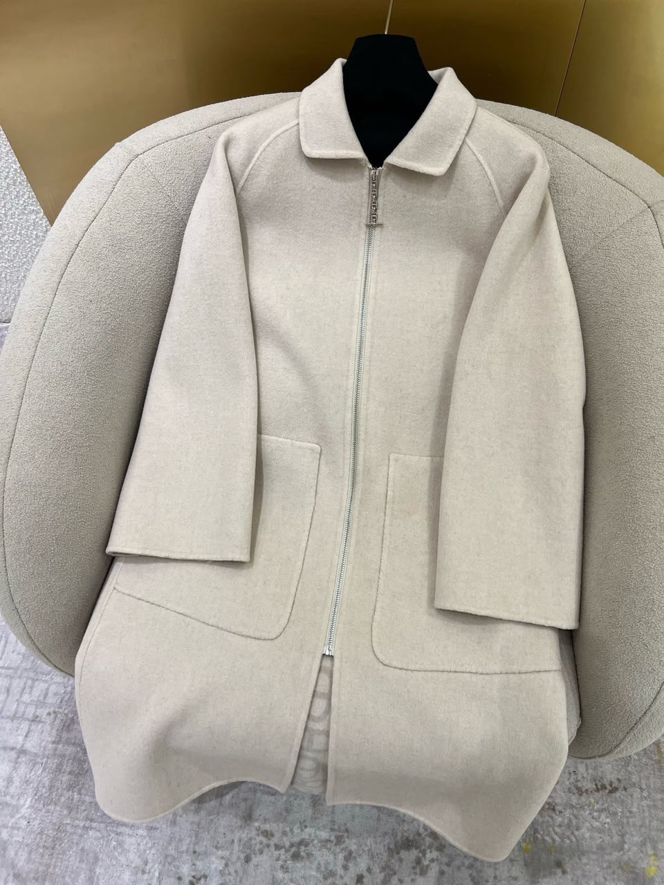 Hermès Coat - Navy, Beige, White