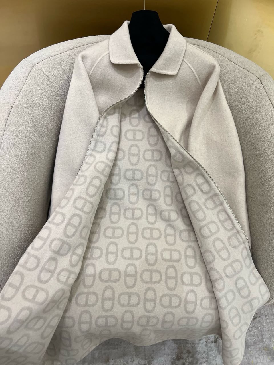 Hermès Coat - Navy, Beige, White