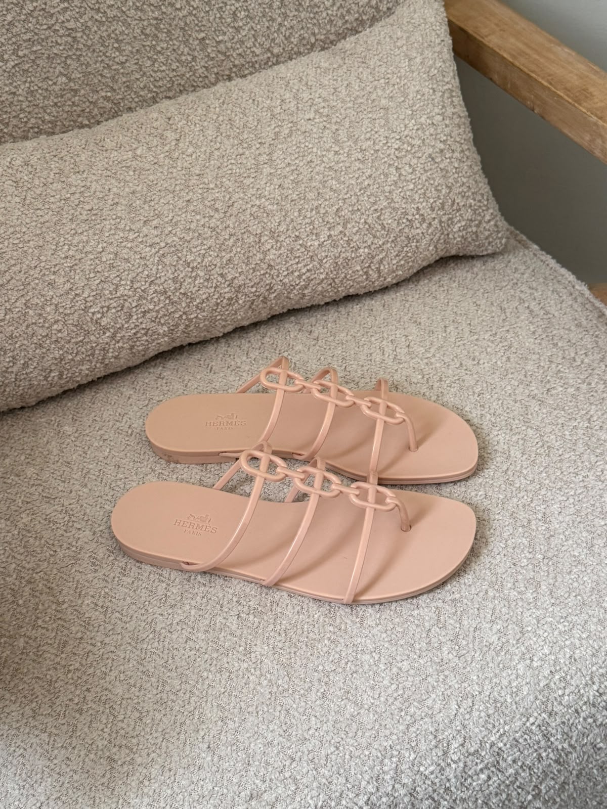 Hermès Slippers - Burgundy, Pink, Black, Green, Navy