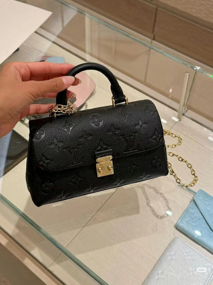 Louis Vuitton Compact Flap Handbag - Black Monogram