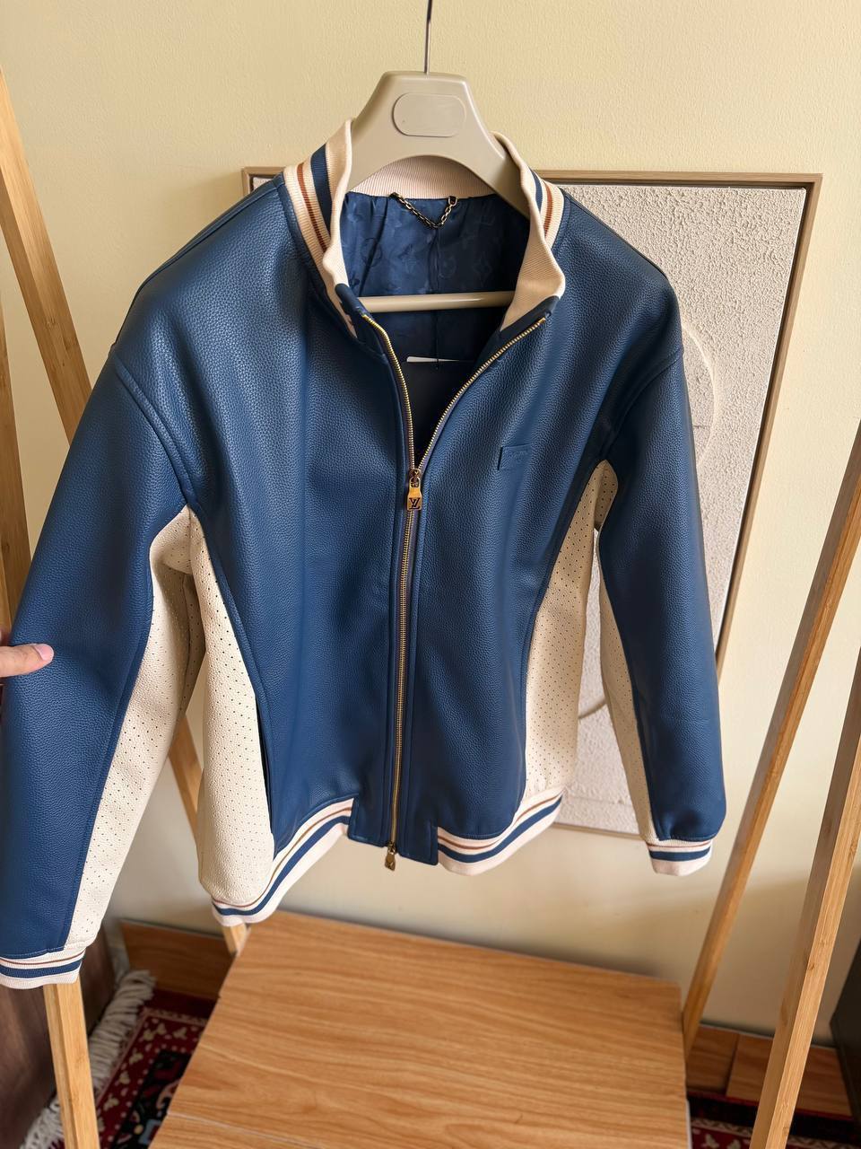 Louis Vuitto Jacket - 